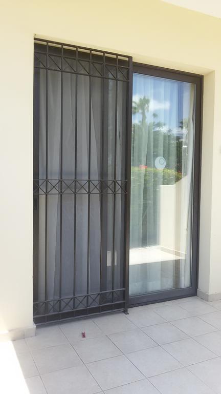 Faros Beach Apt A4